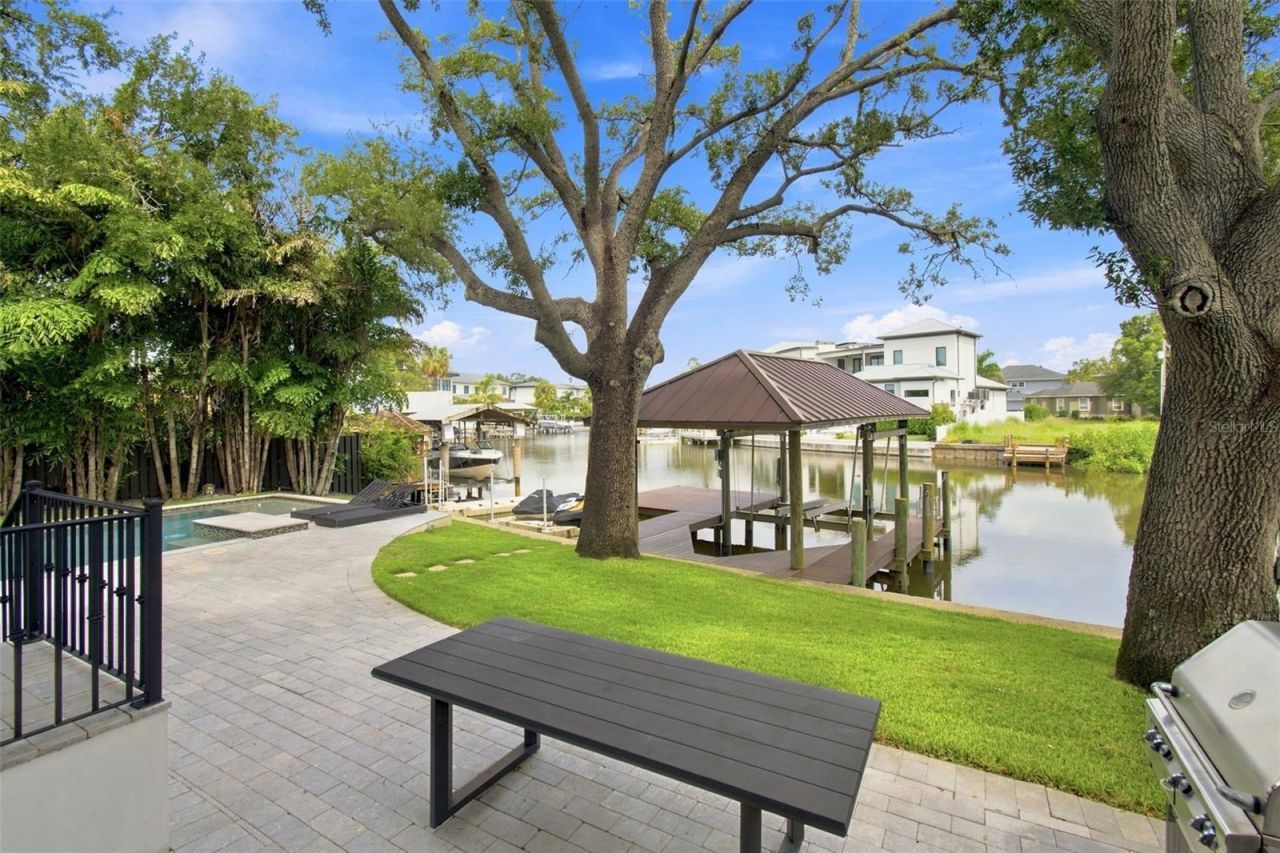 603 Marmora Avenue, Tampa, FL 33606 Photo