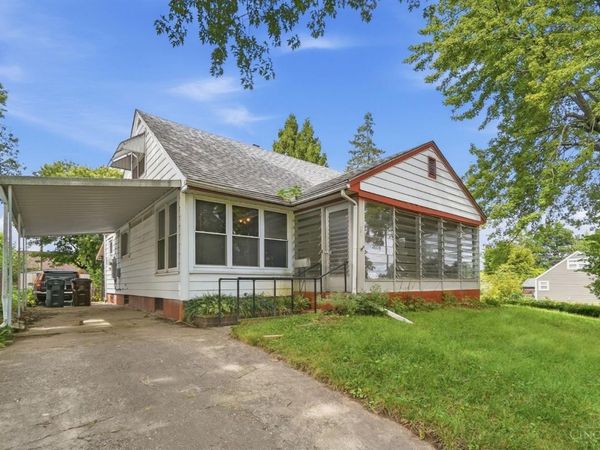 201 Hayden Avenue, Riverside, OH 45431