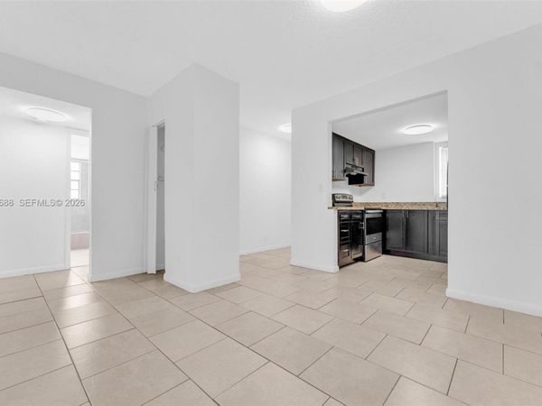3751 SW 60th Avenue, Unit 1, Davie, FL 33314