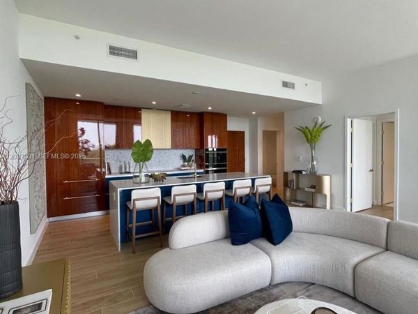 2678 Tigertail Ave, Unit 502, Miami, FL 33133