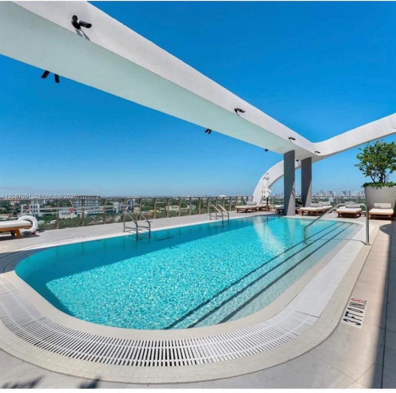 2678 Tigertail Ave, Unit 502, Miami, FL 33133 Photo