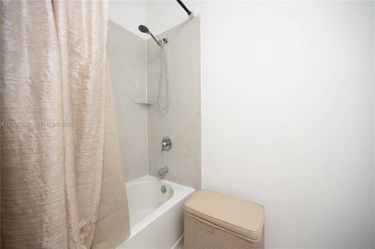 1231 SE 27th Ter, Homestead, FL 33035 Photo