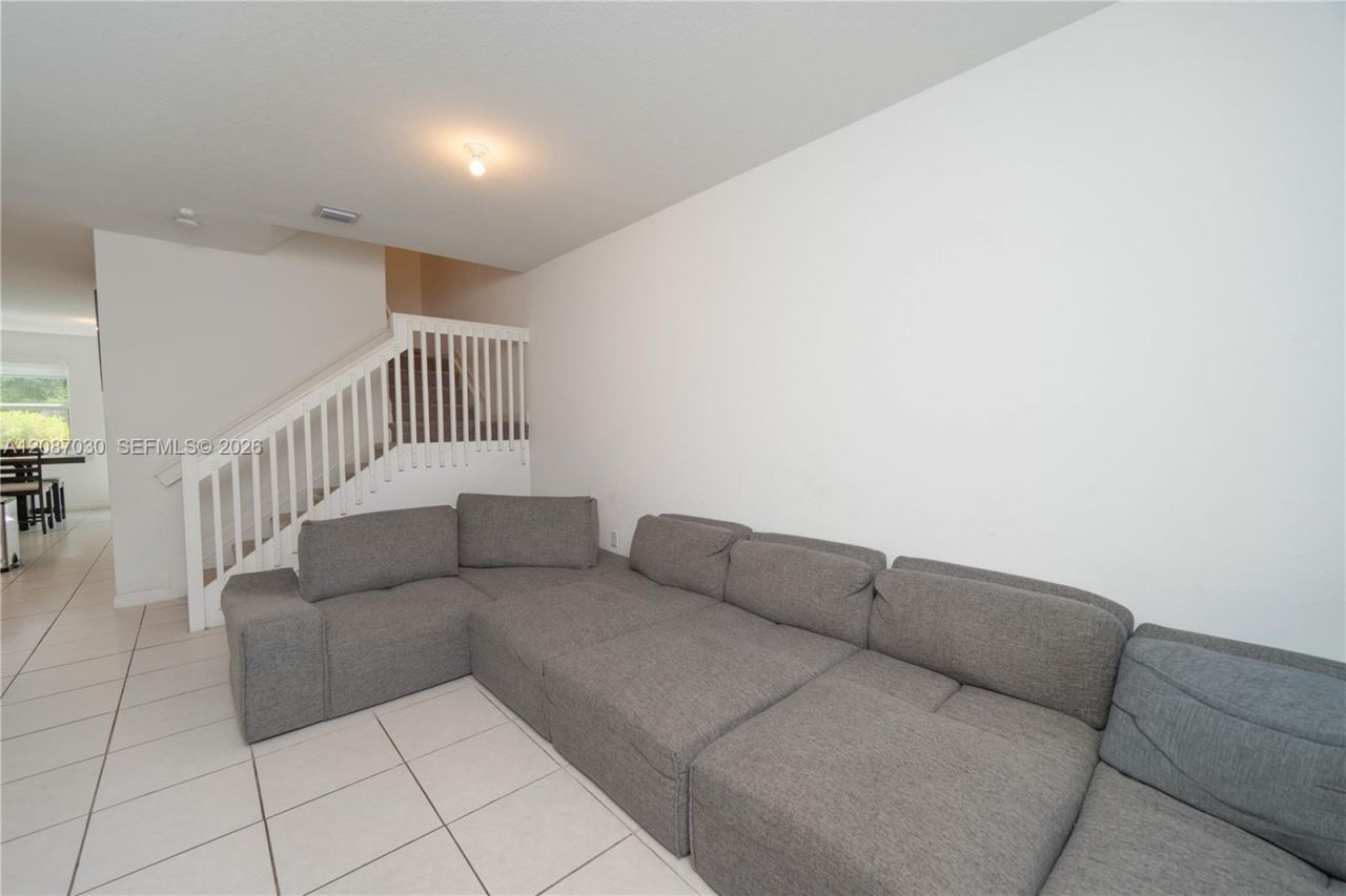 1231 SE 27th Ter, Homestead, FL 33035 Photo