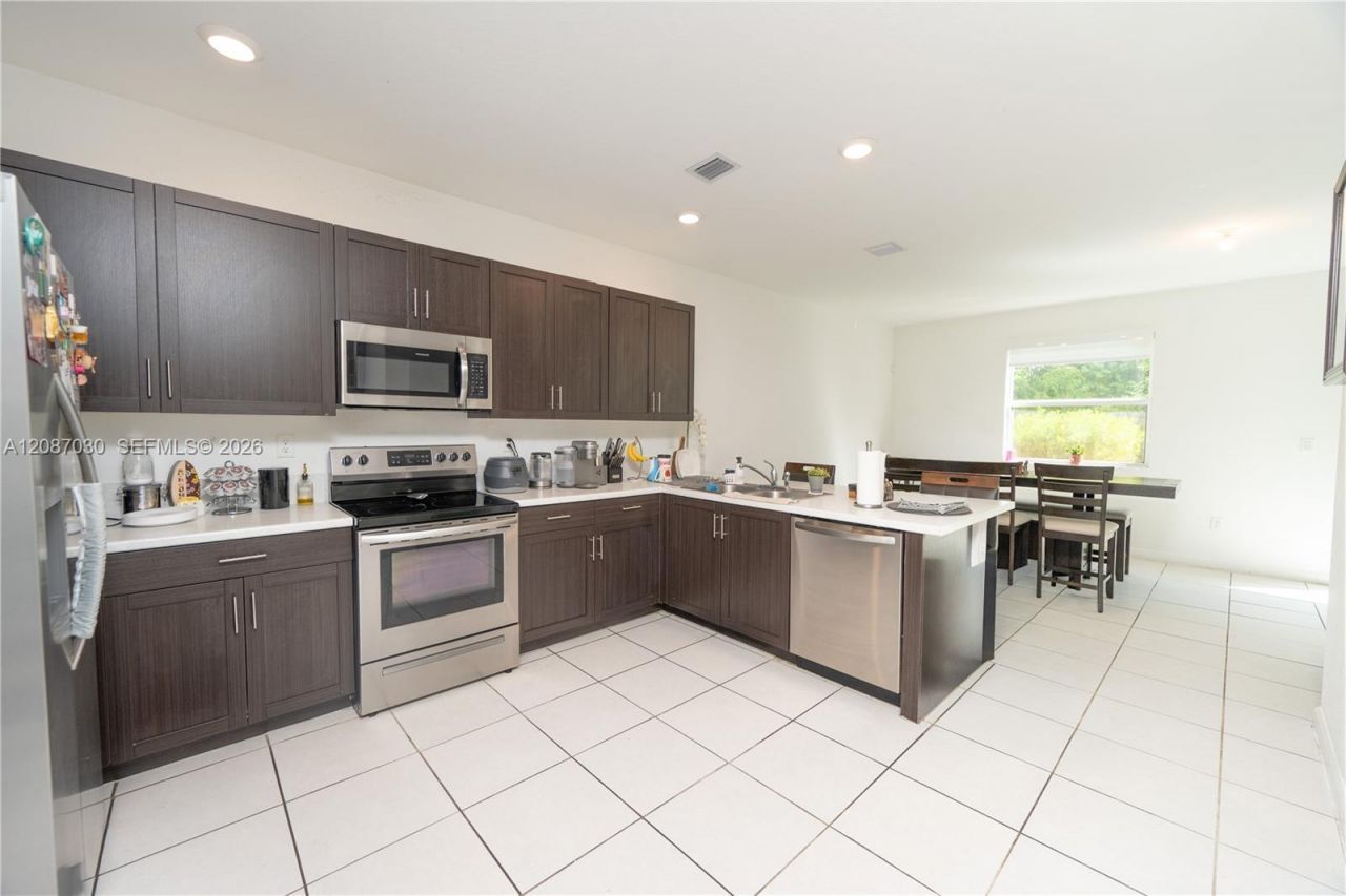 1231 SE 27th Ter, Homestead, FL 33035 Photo