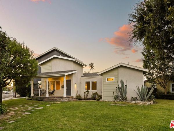 8225 Handley Avenue, Los Angeles, CA 90045