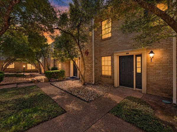 8400 Jamestown DR, Unit 426, Austin, TX 78758