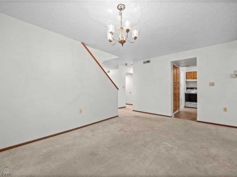 30017 Center Ridge Road, Unit F, Westlake, OH 44145 Photo 10