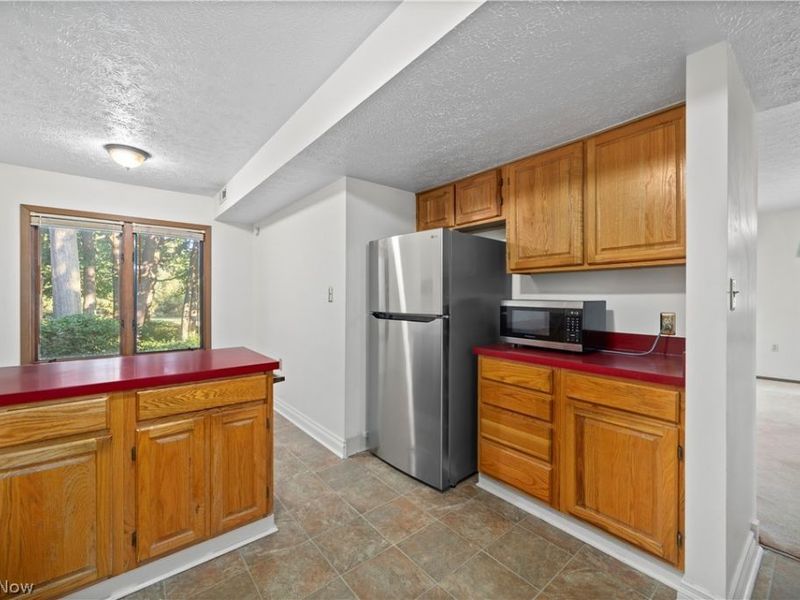 30017 Center Ridge Road, Unit F, Westlake, OH 44145 Photo 14