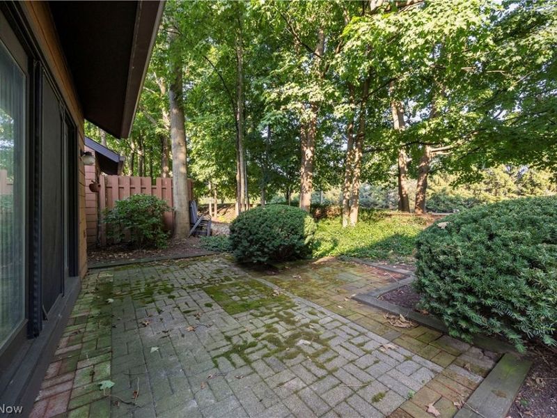 30017 Center Ridge Road, Unit F, Westlake, OH 44145 Photo 38