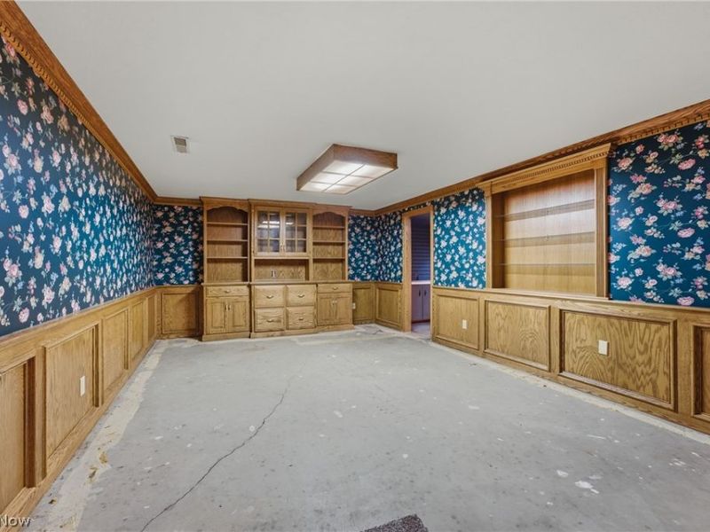 8645 Kent Avenue NE, Canton, OH 44721 Photo 34