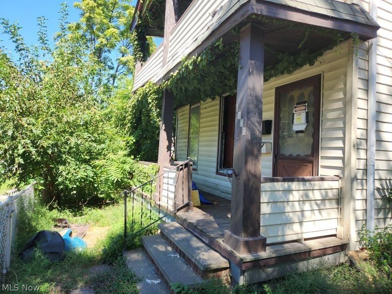 1085 E 66th Street, Cleveland, OH 44103 Photo 2