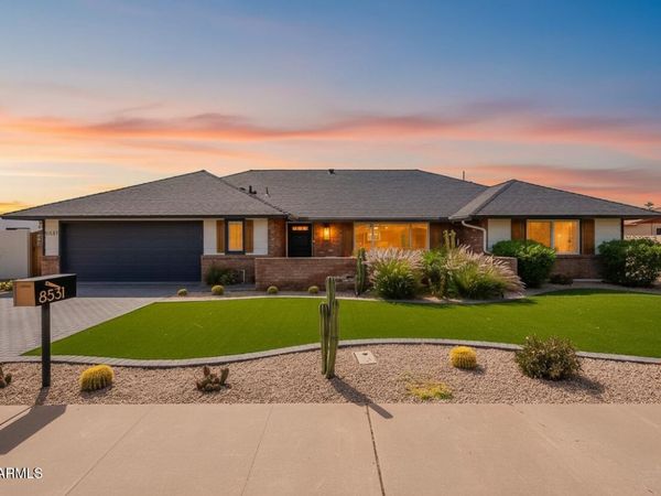 8531 E MONTEREY Way, Scottsdale, AZ 85251