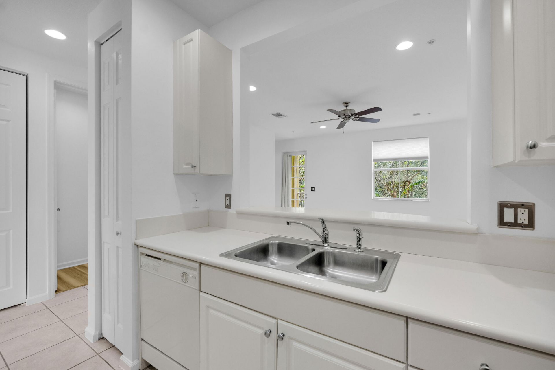 3933 Monarch Lane, Coconut Creek, FL 33073 Photo
