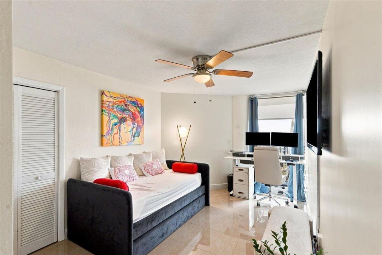300 Three Islands Boulevard, Unit 312-1, Hallandale Beach, FL 33009 Photo