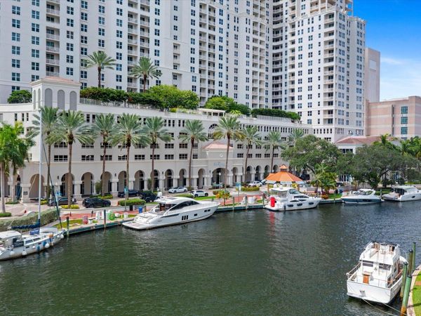 511 SE 5th Avenue, Unit 1907, Fort Lauderdale, FL 33301
