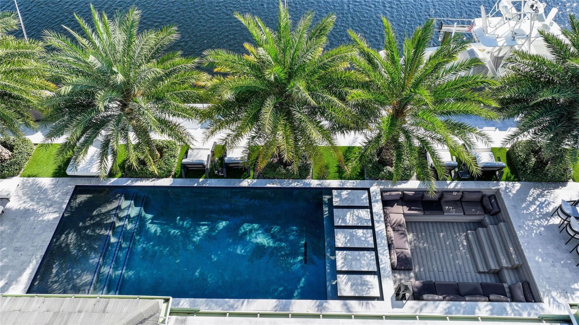 2300 SE 8th Court, Pompano Beach, FL 33062 Photo