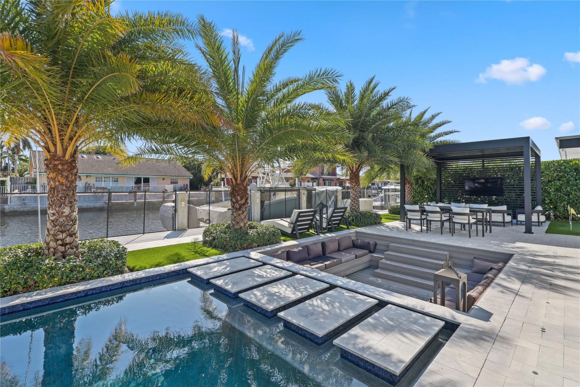 2300 SE 8th Court, Pompano Beach, FL 33062 Photo