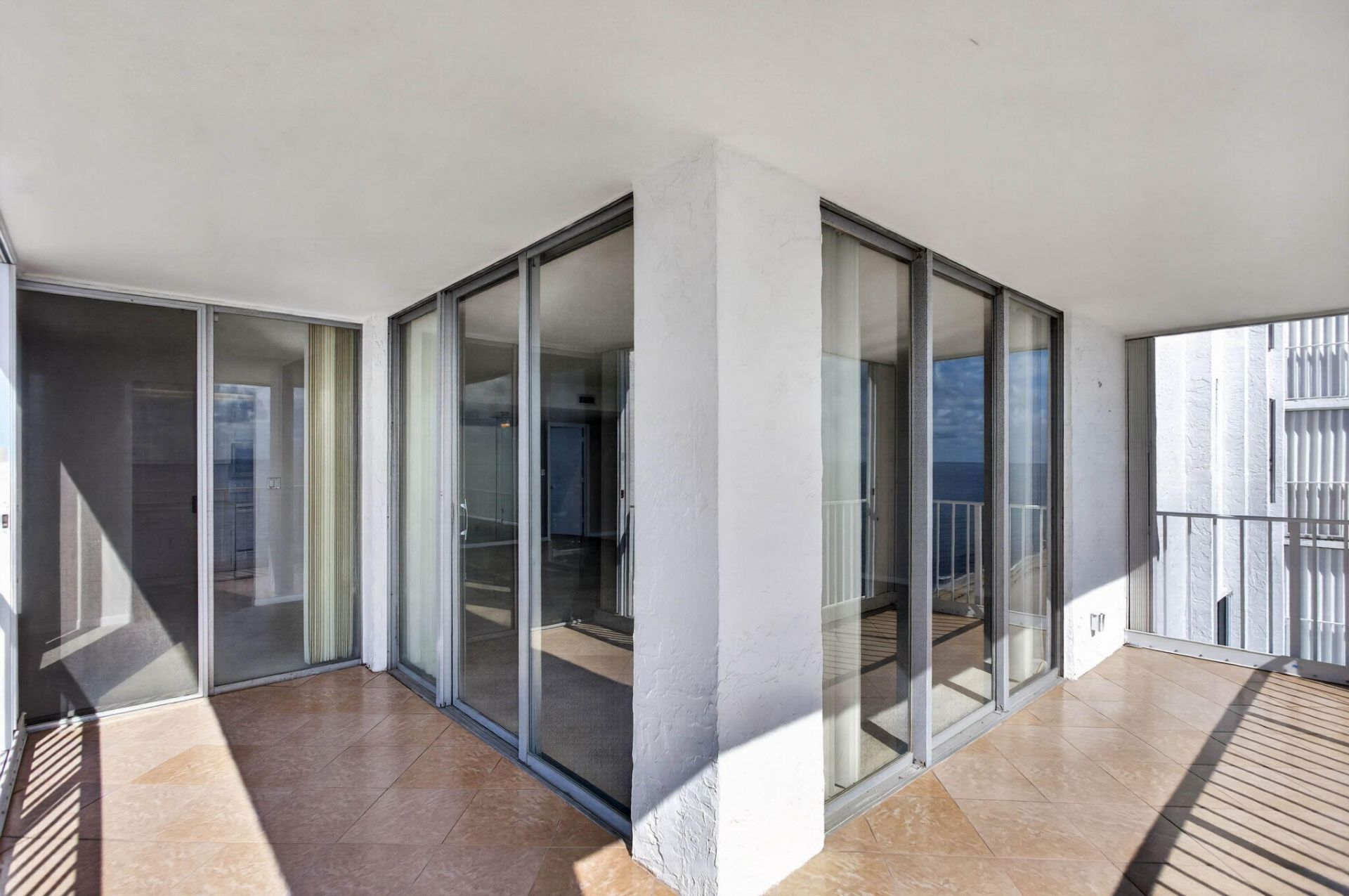 1010 S Ocean Boulevard, Unit 1601, Pompano Beach, FL 33062 Photo