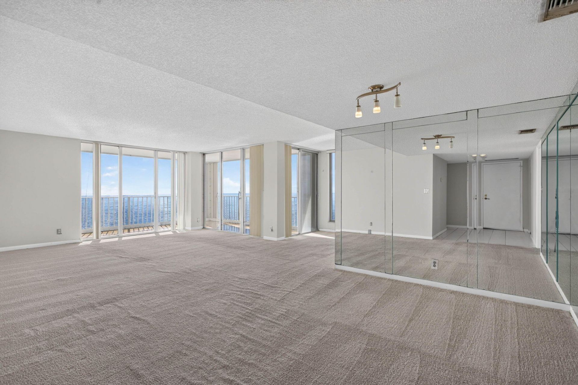 1010 S Ocean Boulevard, Unit 1601, Pompano Beach, FL 33062 Photo