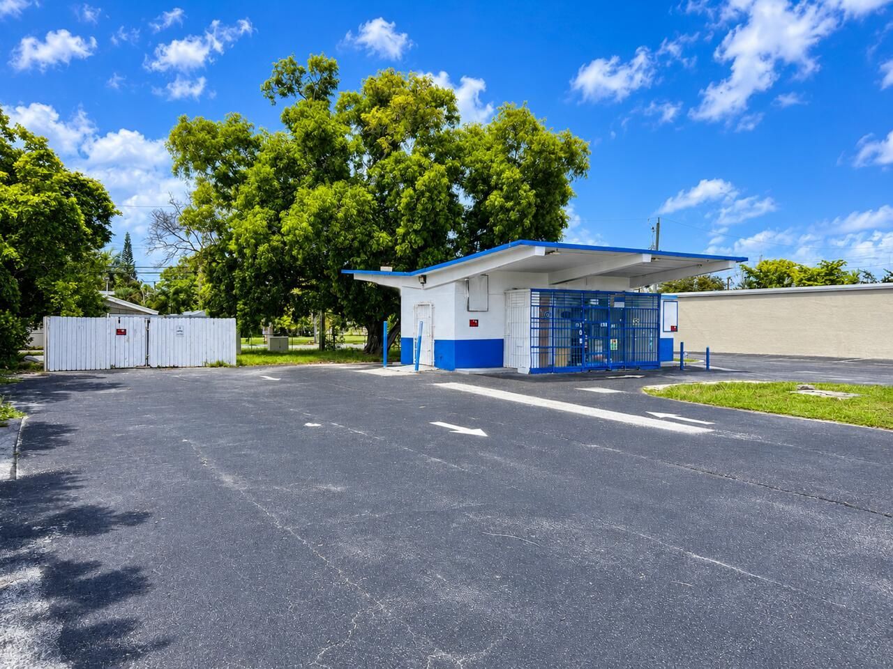 1621 N Cypress Road, Pompano Beach, FL 33097 Photo