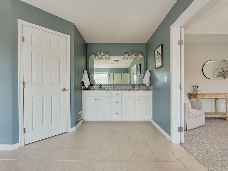 8220 Tricia Price Drive, Powell, OH 43065 Photo 41