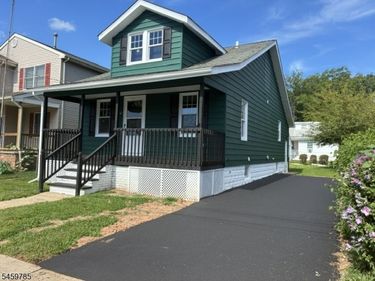 510 Harrison Pl, Linden, NJ 07036