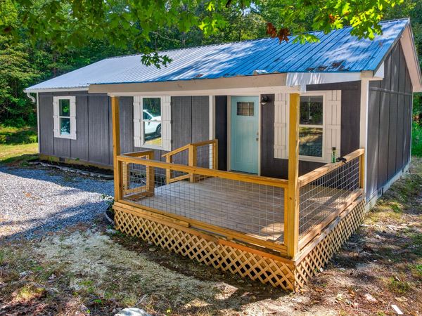307 N Flora Street, LaFayette, GA 30728