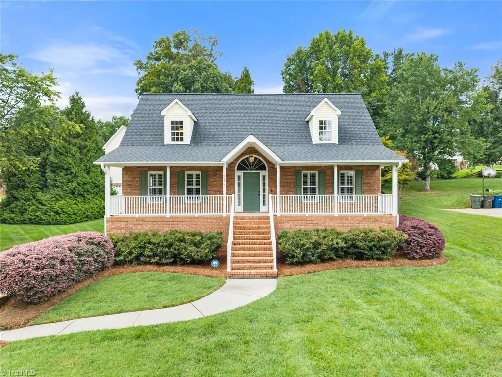 5135 Edgebaston Drive, Kernersville, NC 27284 Main Photo