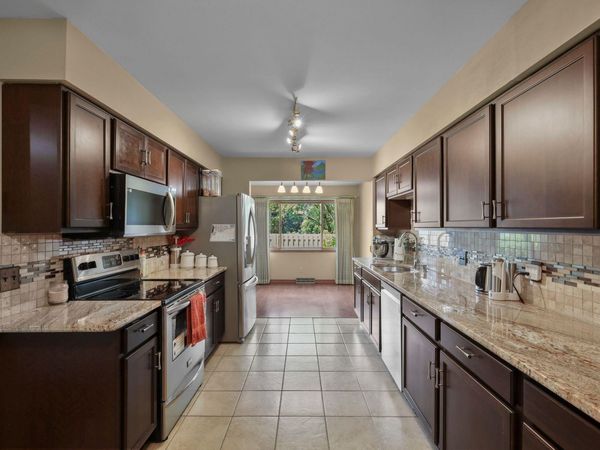 3550 Valley Ridge Road, Middleton, WI 53562
