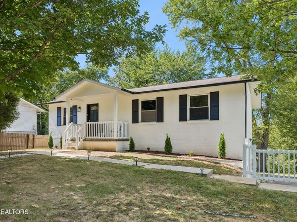 6409 Shrewsbury Drive , Knoxville, TN 37921