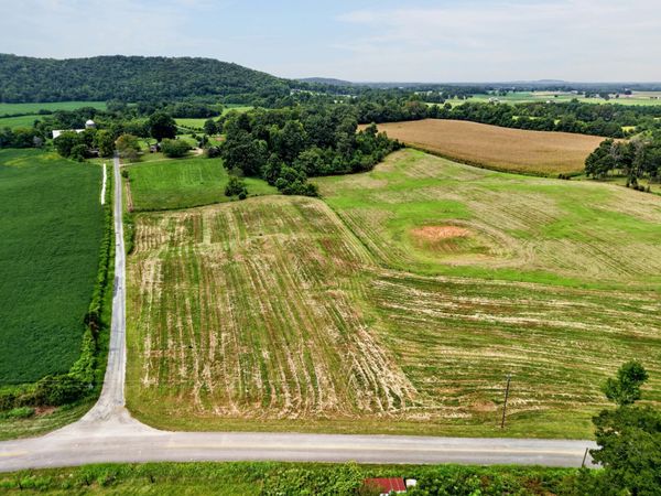 4785 Dark Hollow Rd , Unit 1, McMinnville, TN 37110