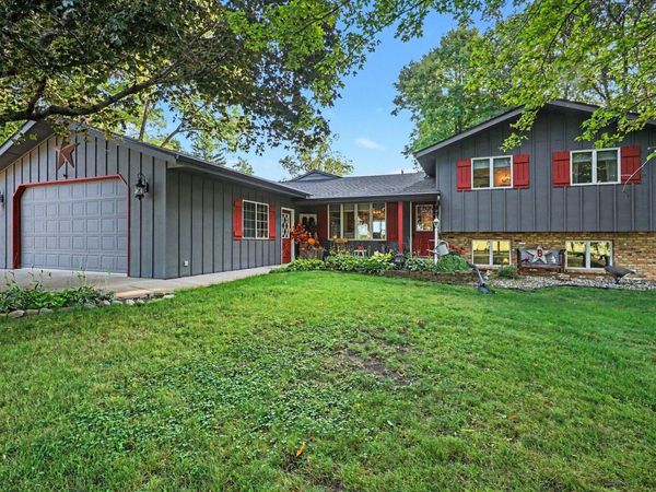 20258 380th Street , Le Center, MN 56057