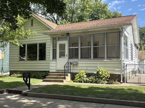 1518 Liberty STREET, La Crosse, WI 54603