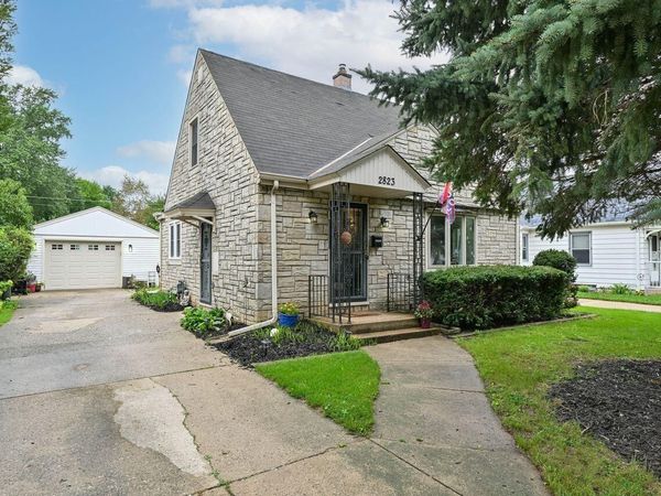 2823 S 85th STREET, West Allis, WI 53227