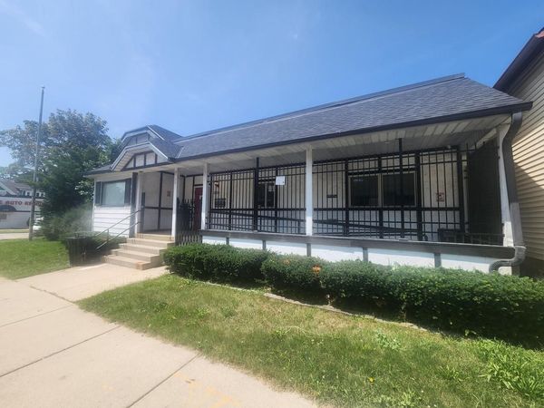 1322 S 10th STREET, Milwaukee, WI 53204