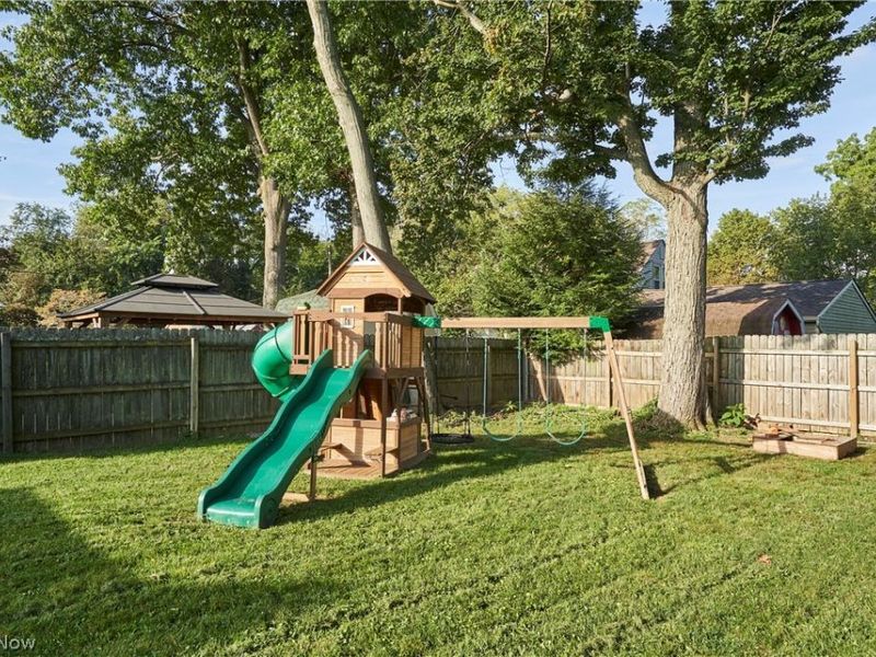 350 Hoover Avenue, Akron, OH 44312 Photo 19
