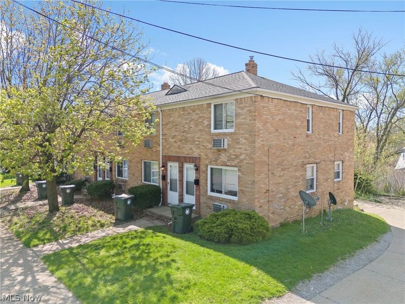 1944 Rowland Avenue NE, Canton, OH 44714 Photo 21