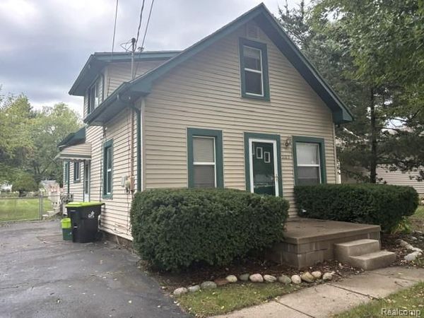 3107 CAROLINE Street , Auburn Hills, Mi 48326