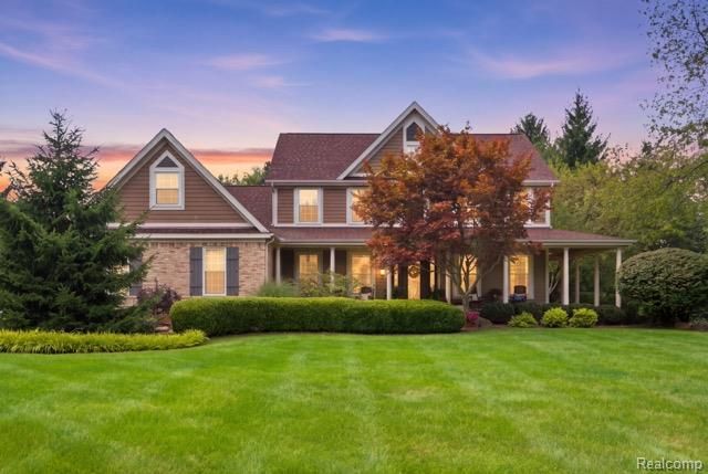 5172 Timber Bend Drive, Genoa Township, Mi 48116 Main Photo