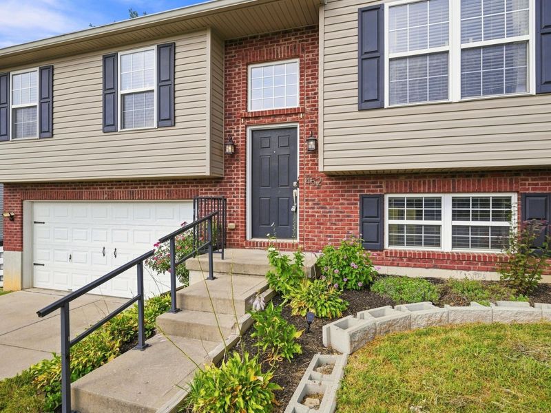 452 Eagle Creek Drive, Dry Ridge, KY 41035 Photo 1