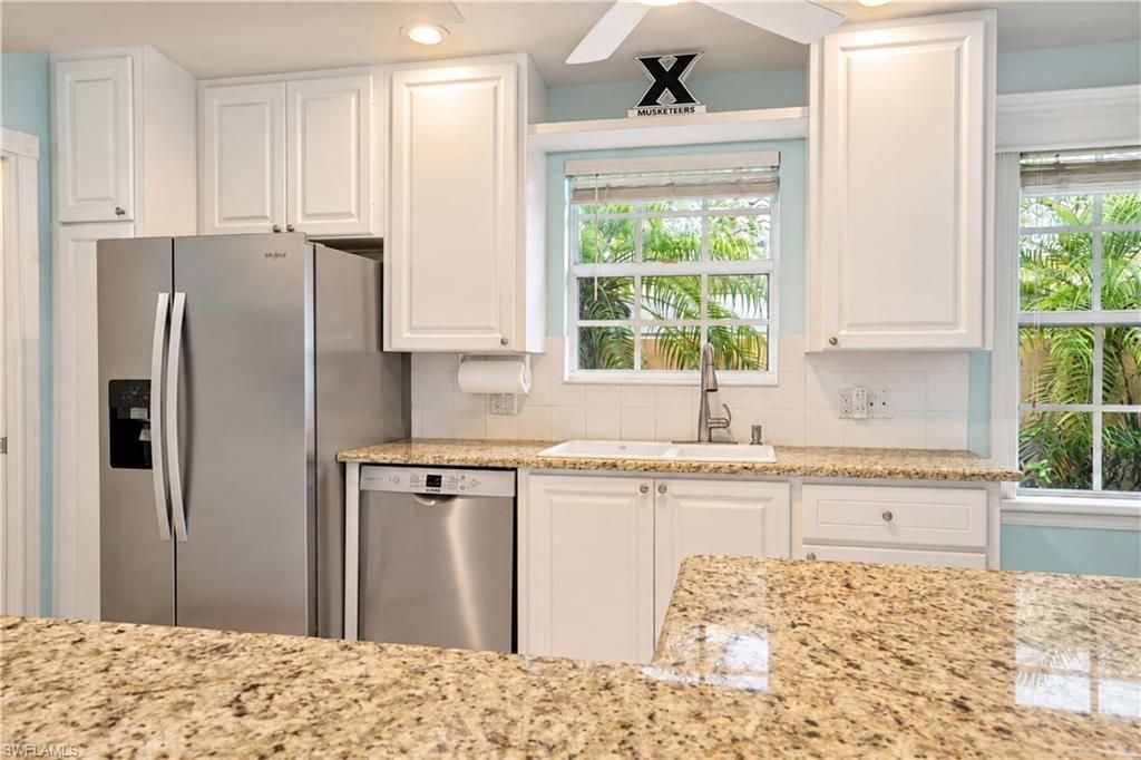 5434 Guadeloupe Way, Naples, FL 34119 Photo