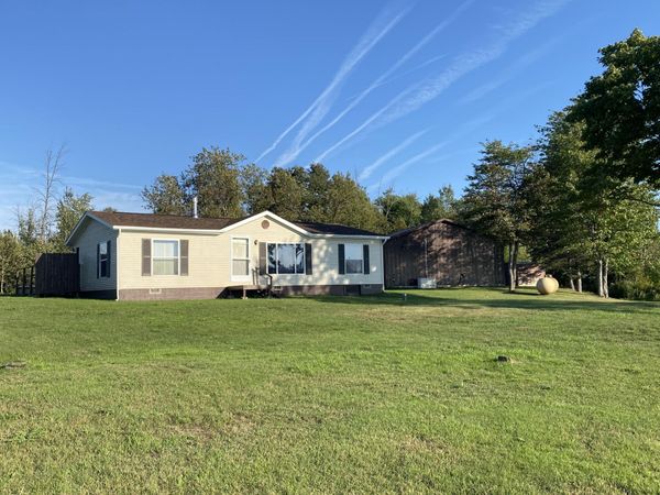 3892 E 1 1/2 Mile RD, Sugar Island, MI 49783