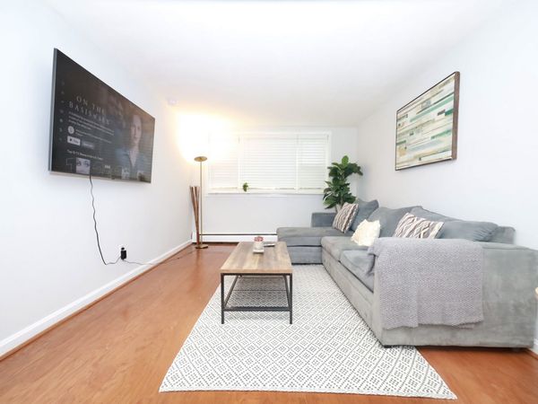 11 Cogswell Ave, Unit 6, Cambridge, MA 02140