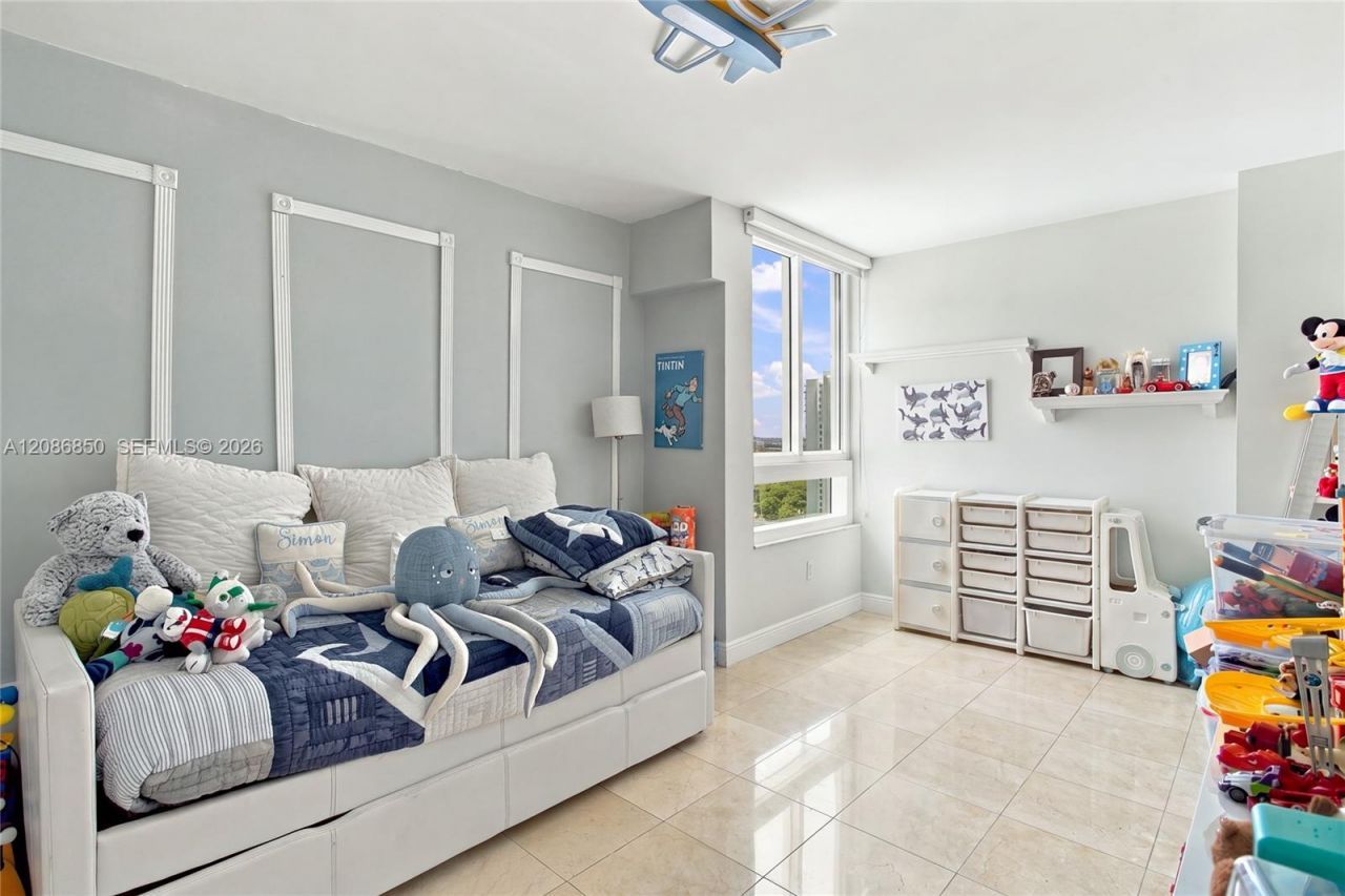 2127 Brickell Ave, Unit 2205, Miami, FL 33129 Photo