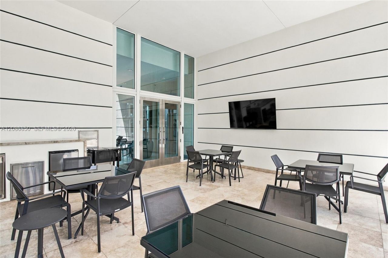 2127 Brickell Ave, Unit 2205, Miami, FL 33129 Photo