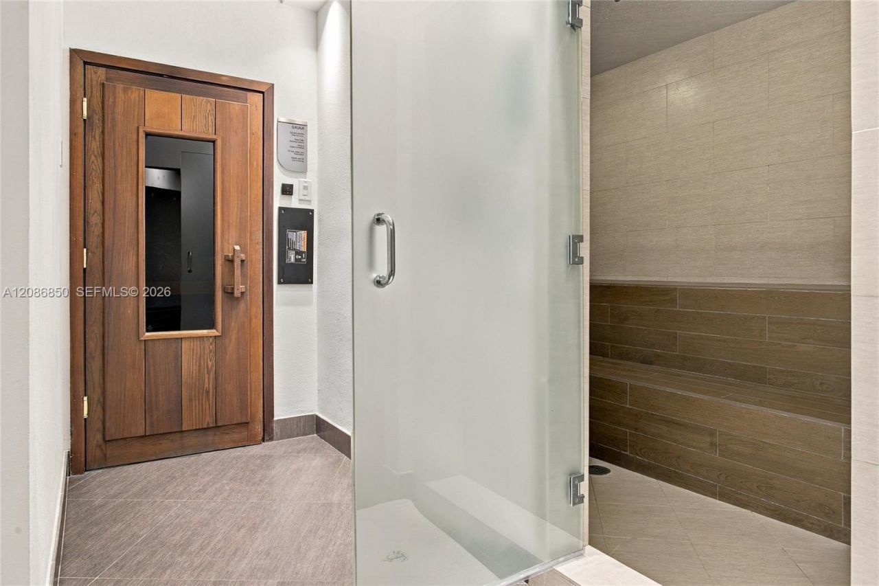 2127 Brickell Ave, Unit 2205, Miami, FL 33129 Photo