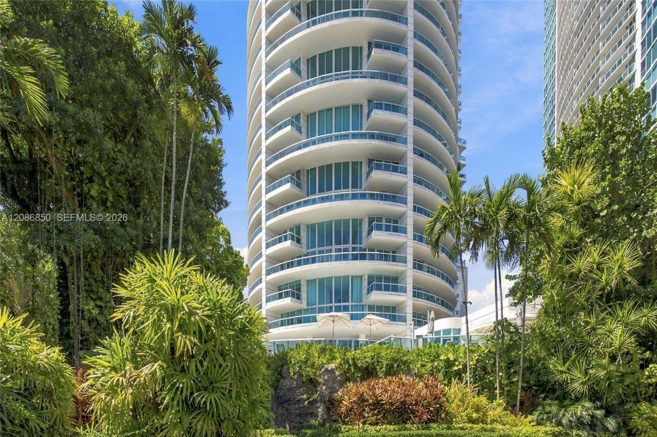 2127 Brickell Ave, Unit 2205, Miami, FL 33129 Photo