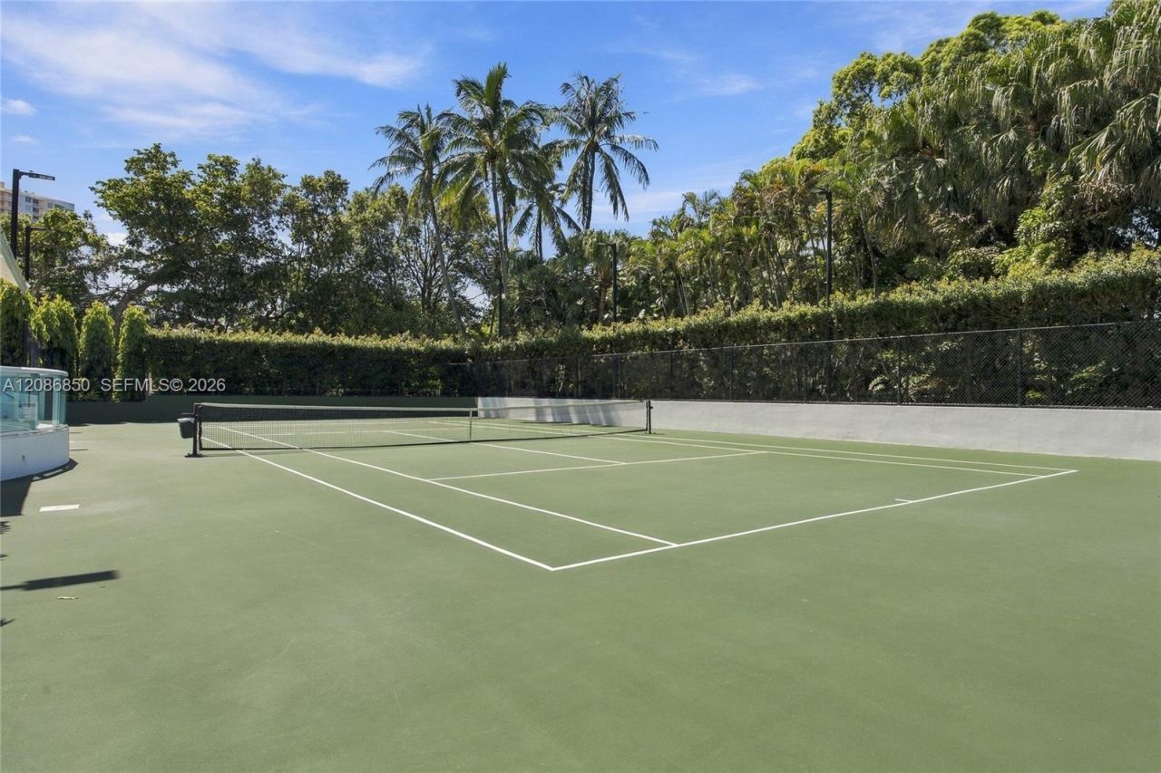 2127 Brickell Ave, Unit 2205, Miami, FL 33129 Photo