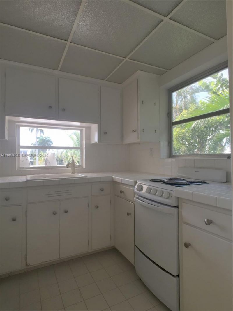 1025 Langer Way, Unit 5, Delray Beach, FL 33483 Photo