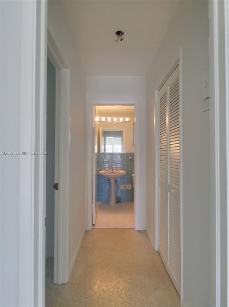 1025 Langer Way, Unit 5, Delray Beach, FL 33483 Photo